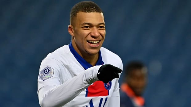 Kylian-Mbappe-100-Goals-PSG